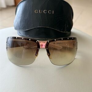 Gucci Vintage GG Logo 1819/S Sunglasses
